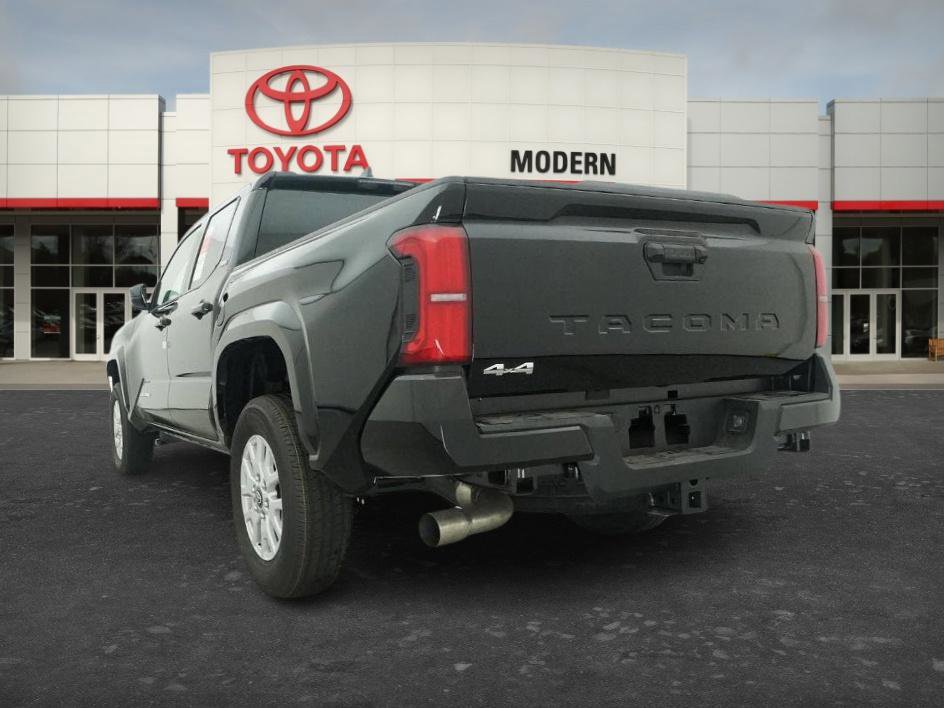 New 2026 Toyota Tacoma SR5 AWD/4WD image 3