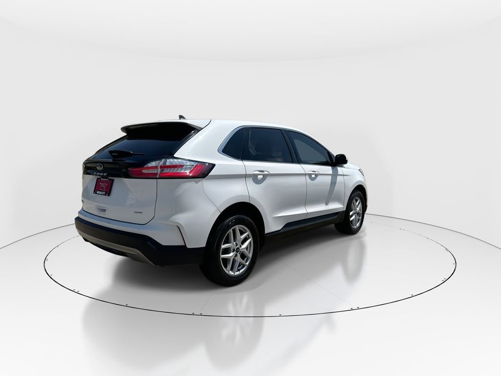 Used 2022 Ford Edge SEL image 8