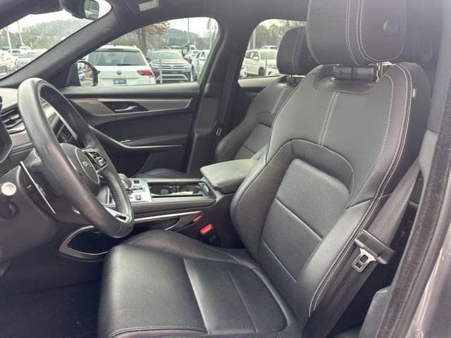 Used 2024 Jaguar F-PACE R-Dynamic S image 8