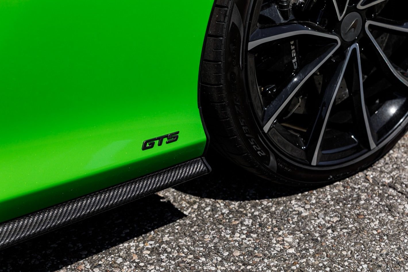 Used 2025 McLaren GTS RWD image 39