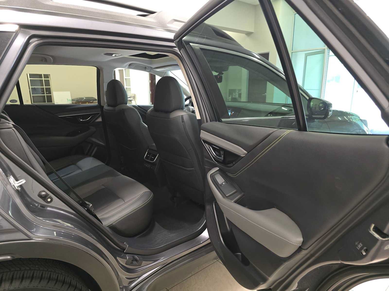 Used 2021 Subaru Outback Onyx Edition XT w/ Popular Package #2 AWD/4WD image 25