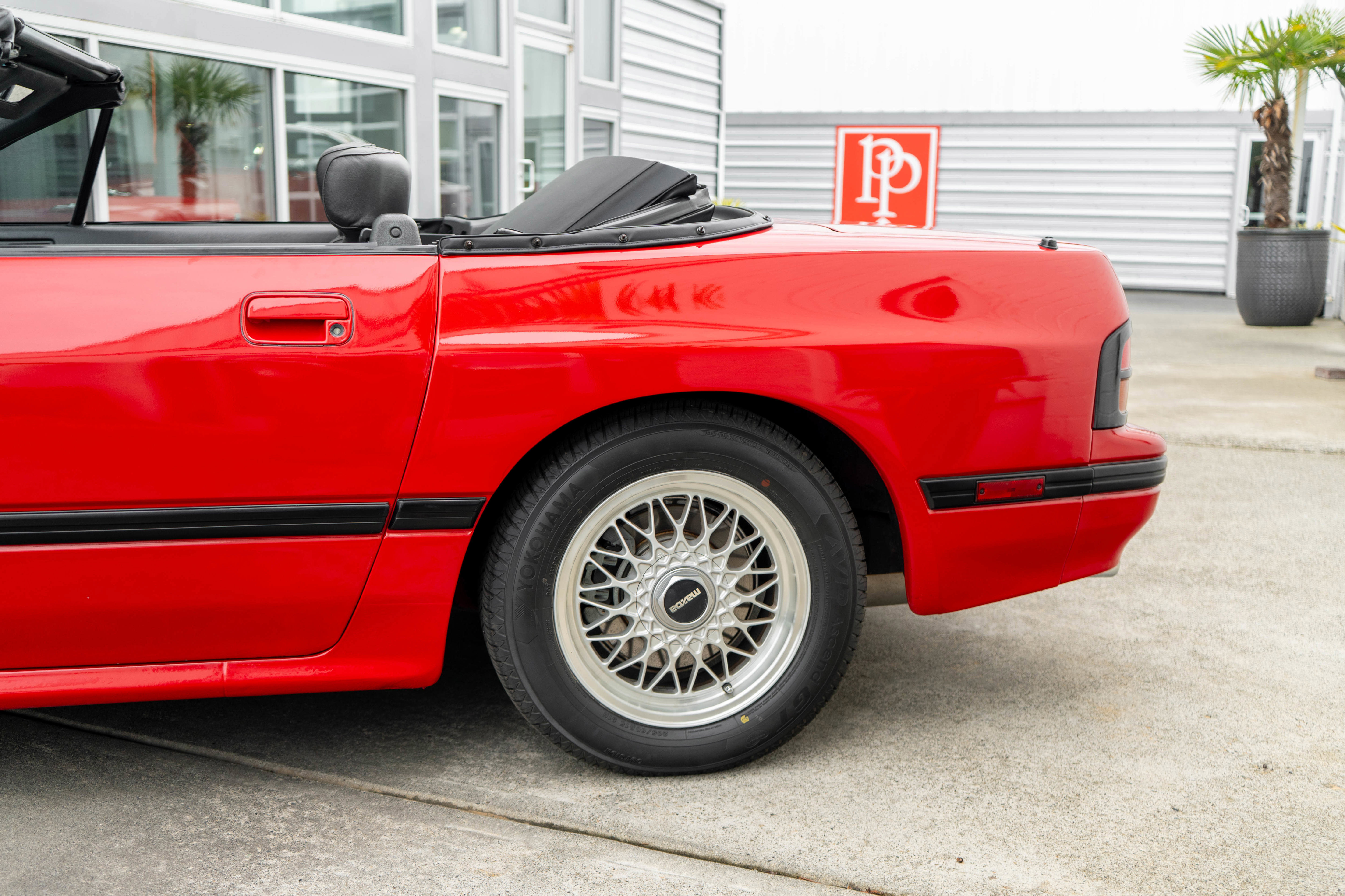 Used 1988 MAZDA RX-7 Convertible RWD image 5