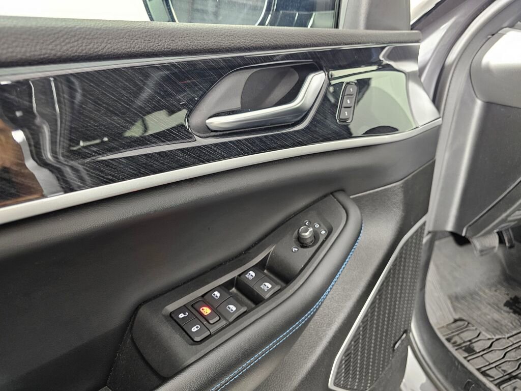 Used 2022 Jeep Grand Cherokee Trailhawk AWD/4WD image 18