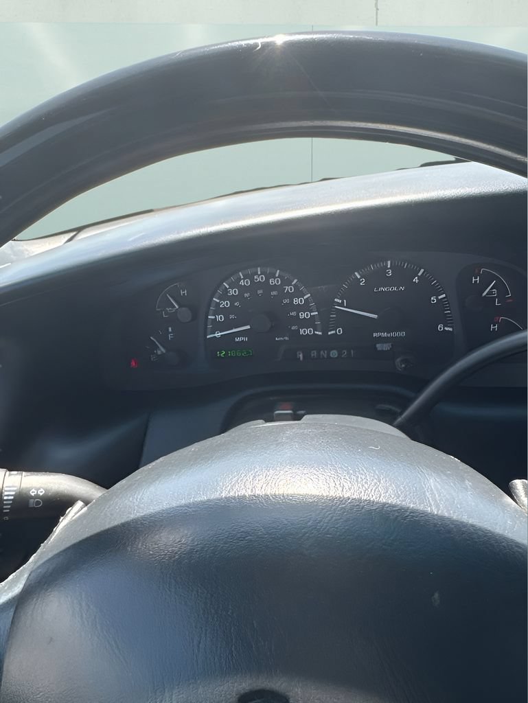 Used 2002 Lincoln Blackwood RWD image 20