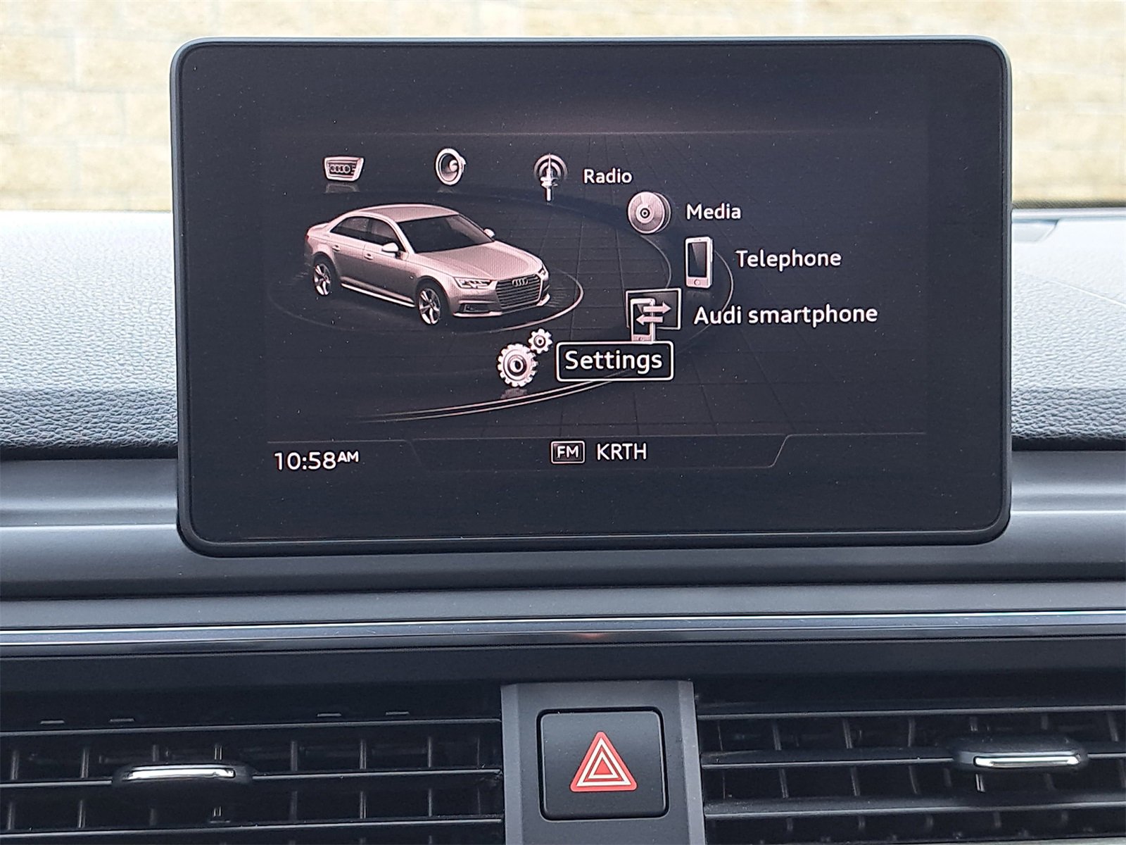 Used 2017 Audi A4 2.0T Ultra Premium image 23