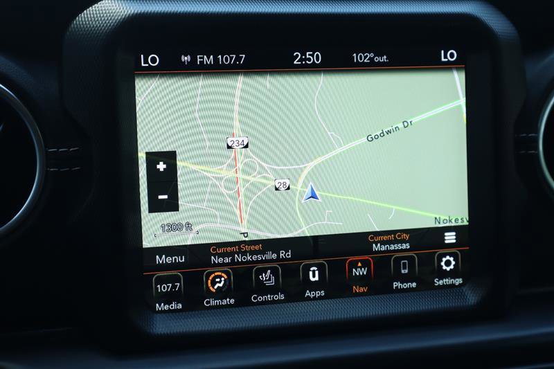 Used 2022 Jeep Wrangler Unlimited Sahara w/ Cold Weather Group image 18