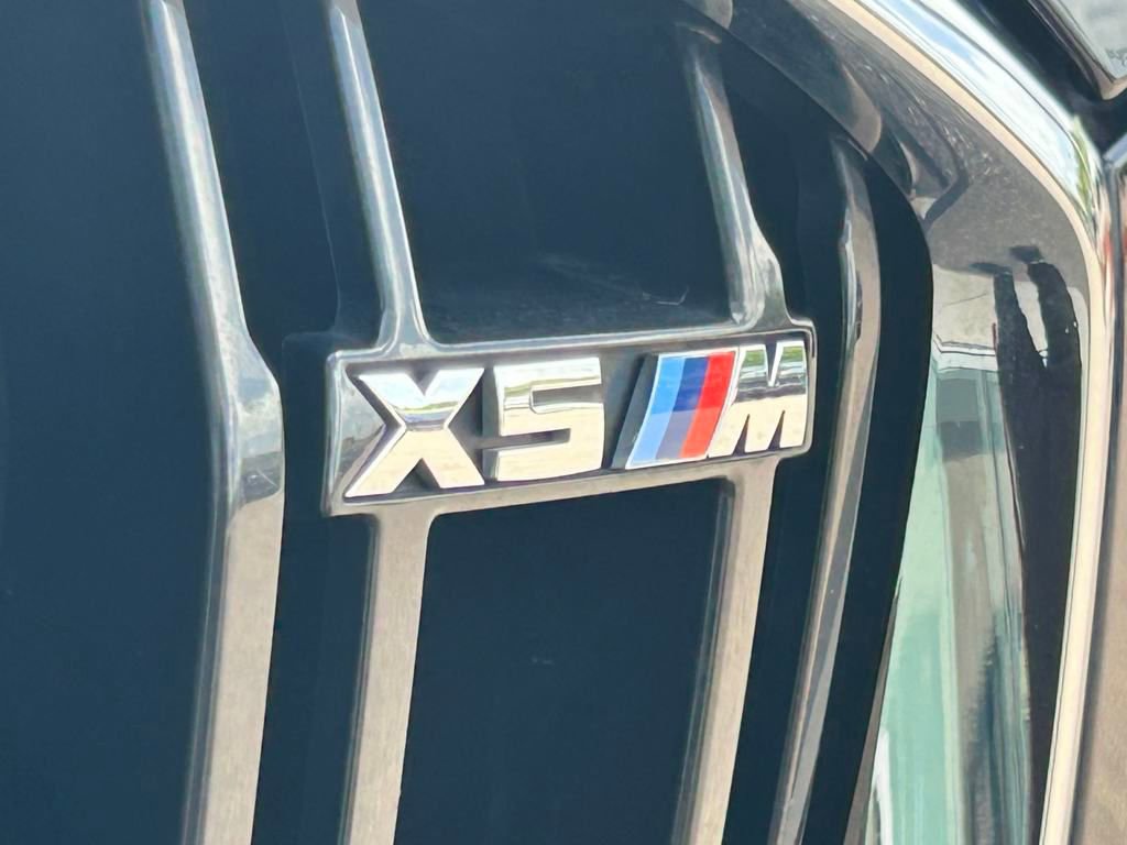 Used 2021 BMW X5 M w/ Executive Package image 41