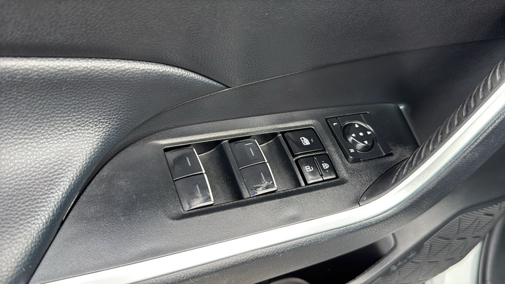 Used 2024 Toyota RAV4 XLE Premium FWD image 21