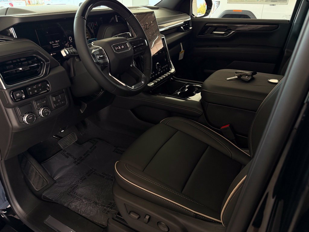 New 2026 GMC Yukon XL Elevation w/ Elevation Premium Package RWD image 11