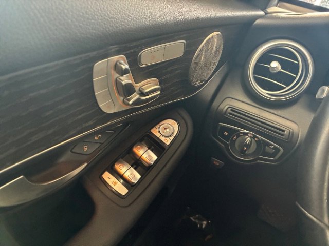 Used 2021 Mercedes-Benz GLC 300 4MATIC Coupe w/ Multimedia Package image 17