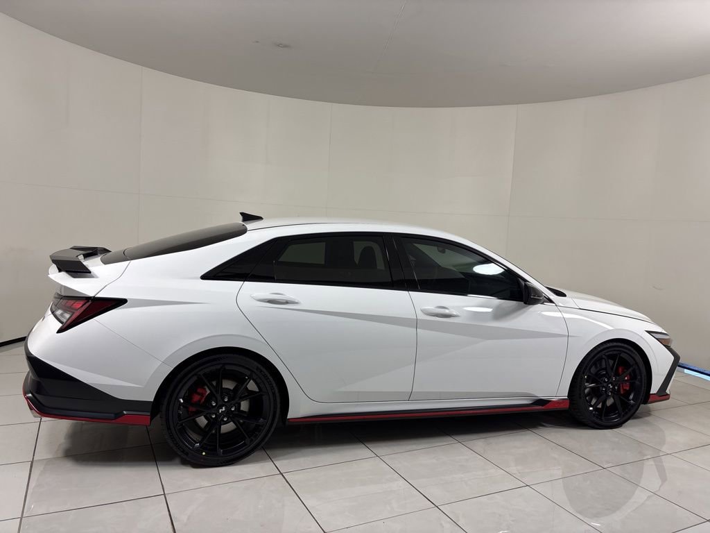 New 2026 Hyundai Elantra N FWD image 6