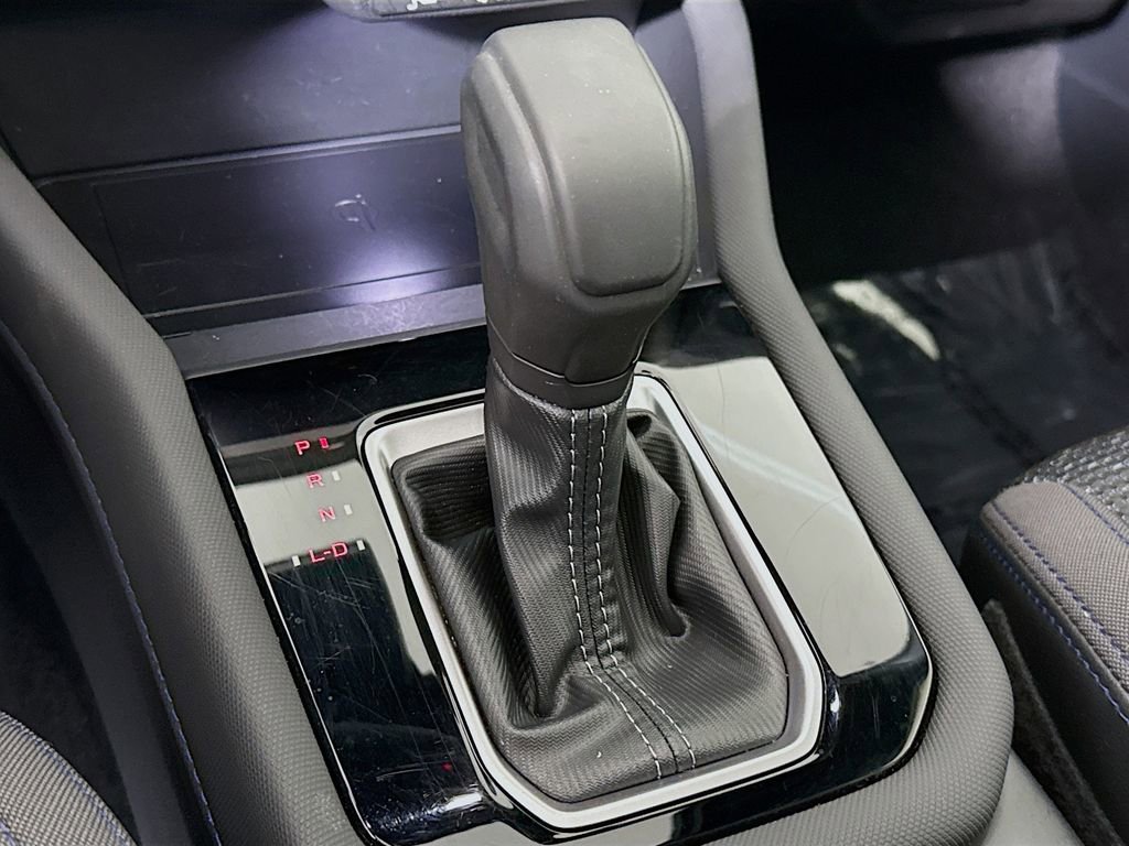 Used 2025 Subaru Forester Premium image 8