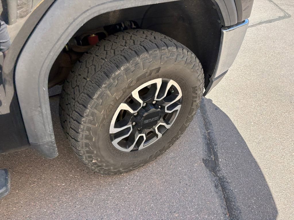 Used 2020 GMC Sierra 2500 SLE w/ SLE Value Package; image 14