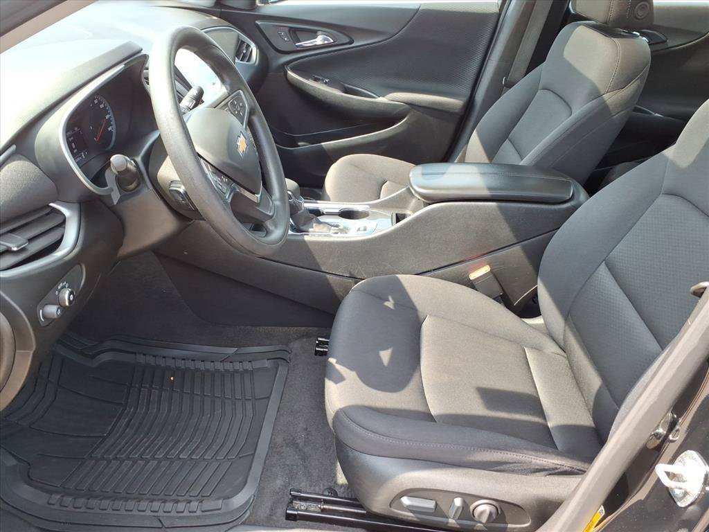 Certified 2024 Chevrolet Malibu LT FWD image 12