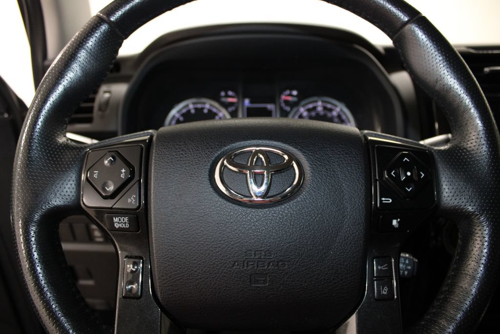 Used 2023 Toyota 4Runner TRD Off-Road Premium AWD/4WD image 42