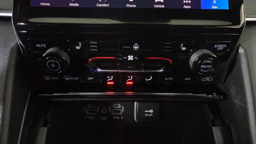 New 2025 Jeep Grand Cherokee Limited w/ Trailer Tow Package image 26