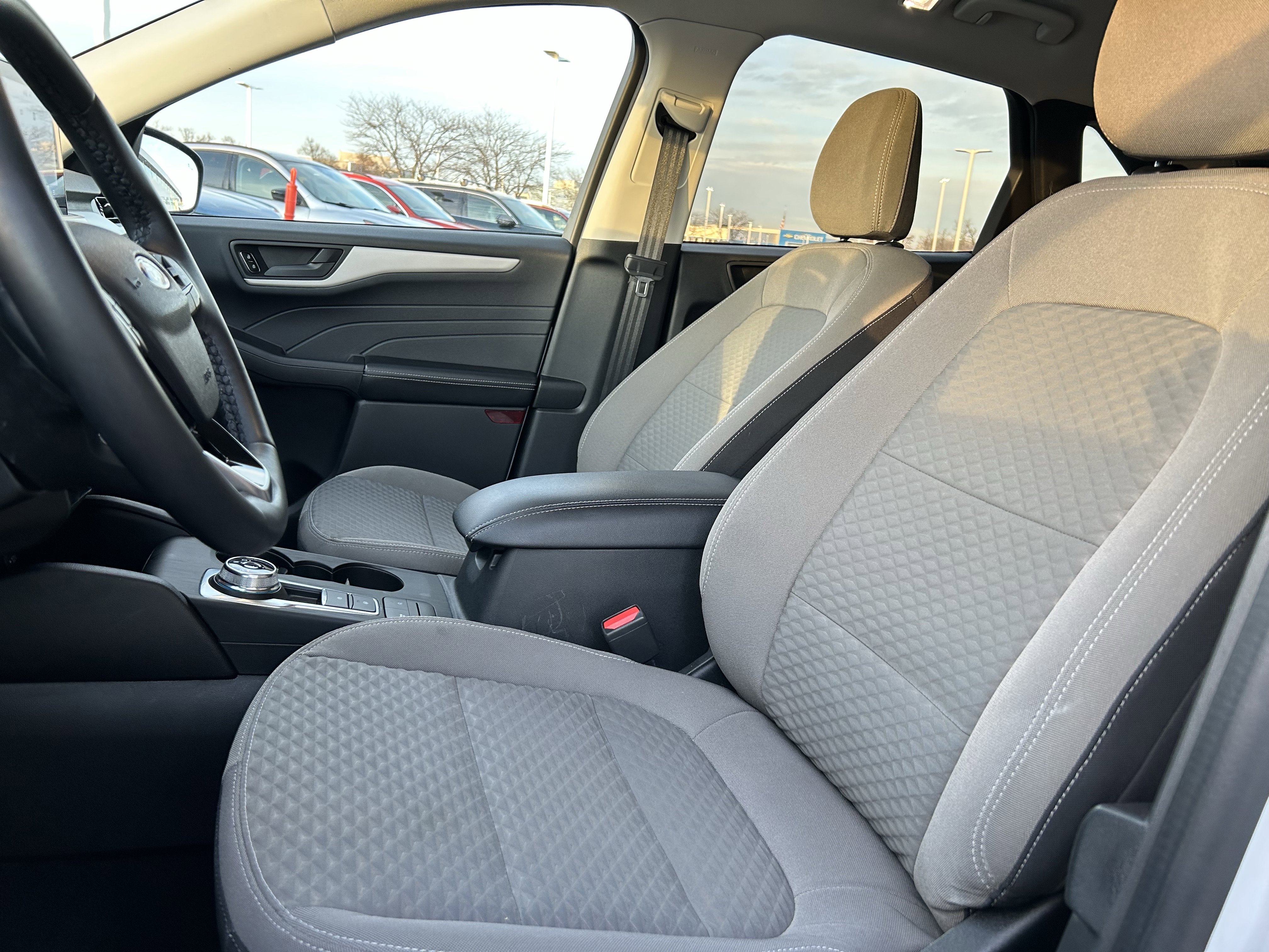 Used 2022 Ford Escape SE w/ Convenience Package image 23