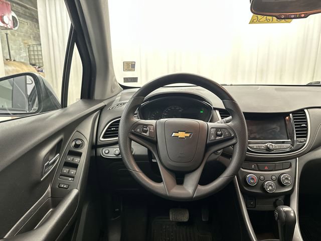 Used 2021 Chevrolet Trax LS w/ Tint and Cruise Package image 15