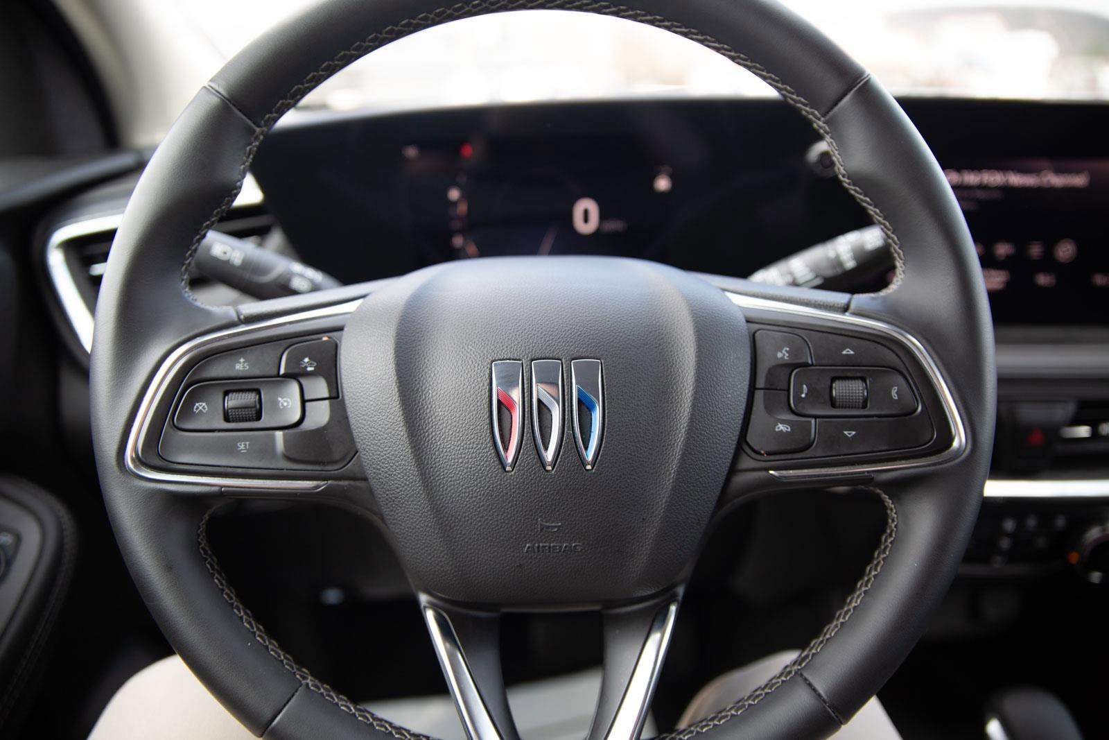 Used 2025 Buick Encore GX Preferred image 11