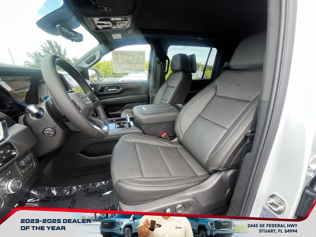 New 2026 GMC Yukon XL Denali w/ Denali Reserve Package AWD/4WD image 10