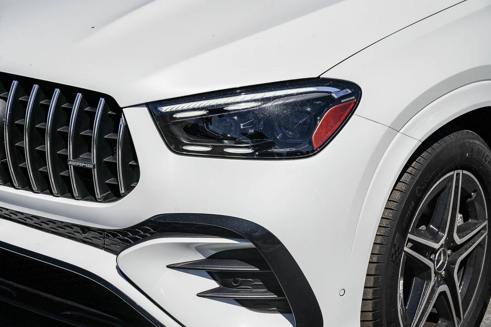 Used 2025 Mercedes-Benz GLE 53 AMG 4MATIC image 8