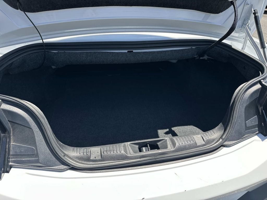 Used 2025 Ford Mustang Premium RWD image 28
