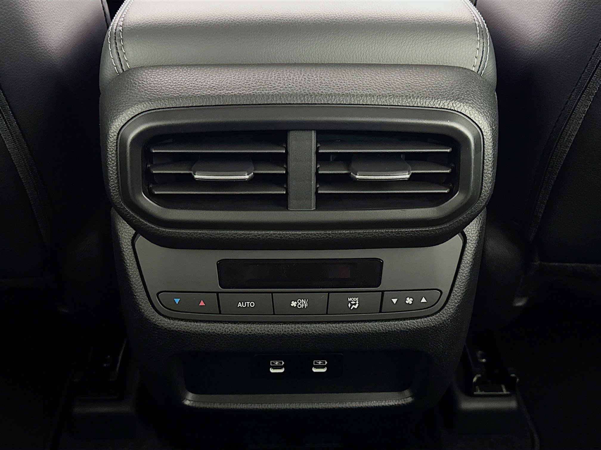 New 2026 Honda Pilot Touring image 27