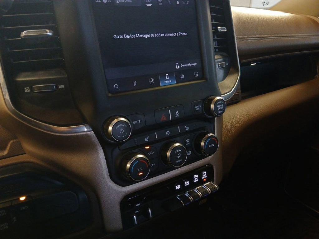 Used 2022 RAM 2500 Laramie w/ Body Color Bumper Group image 22