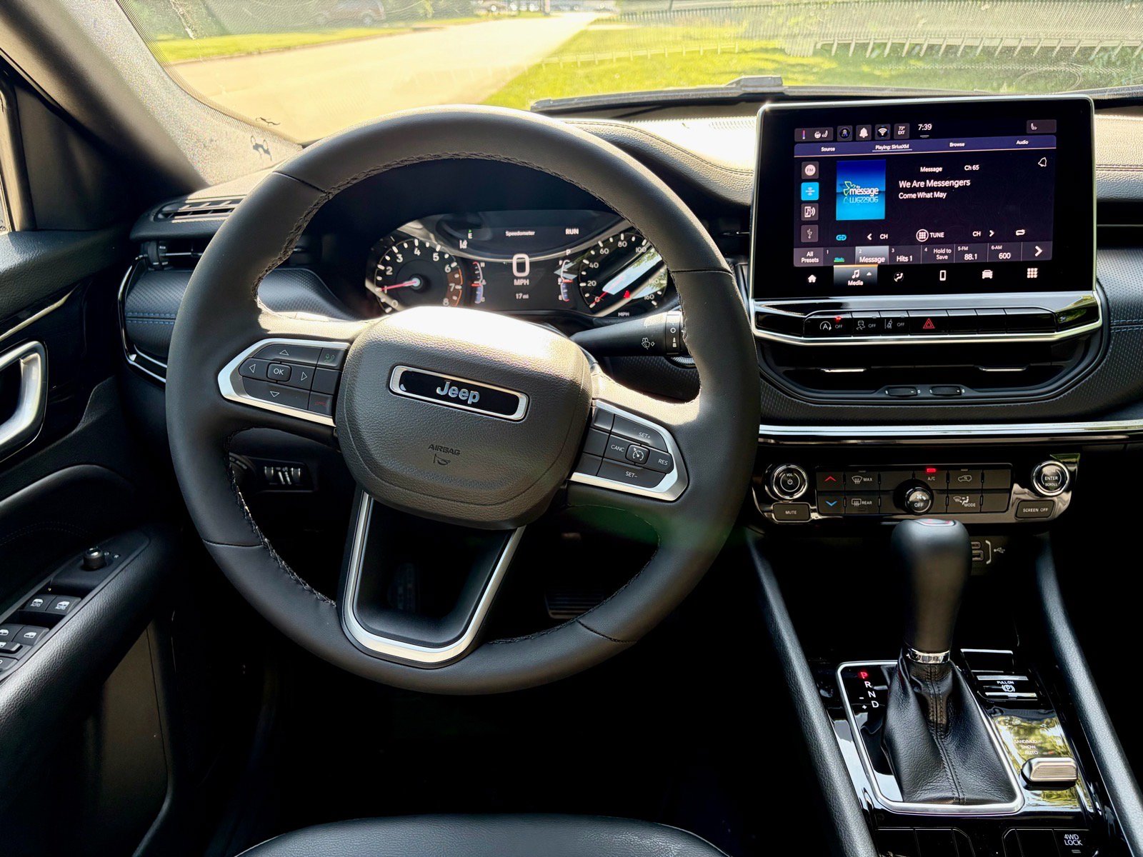 New 2026 Jeep Compass Latitude AWD/4WD image 2