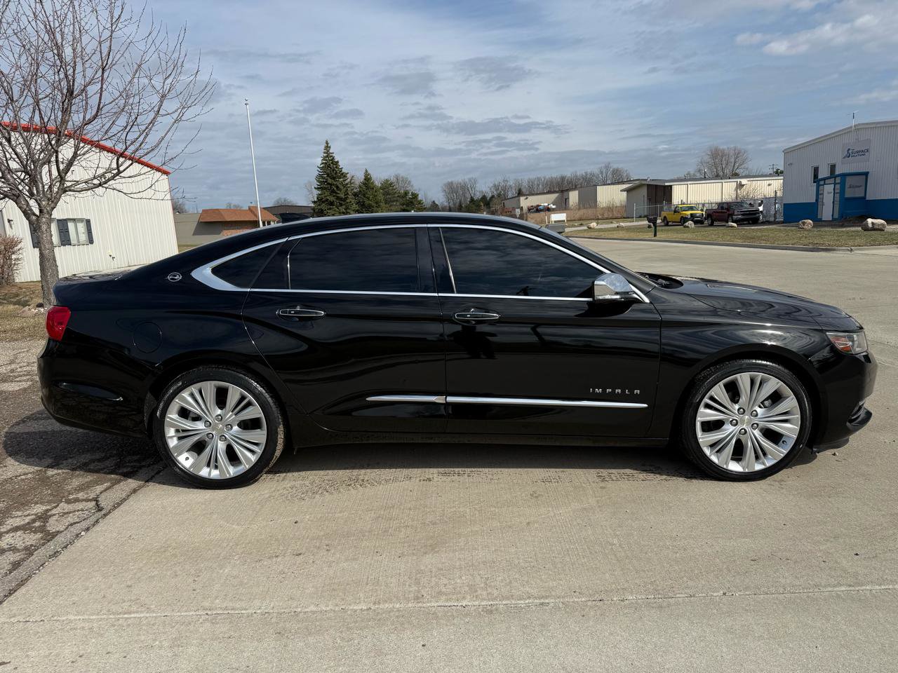 Used 2015 Chevrolet Impala LTZ image 4