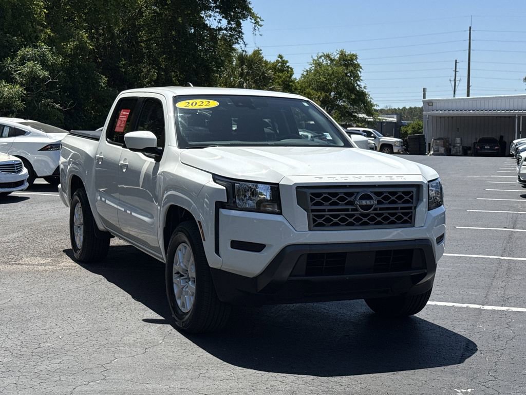 Certified 2022 Nissan Frontier SV RWD image 2