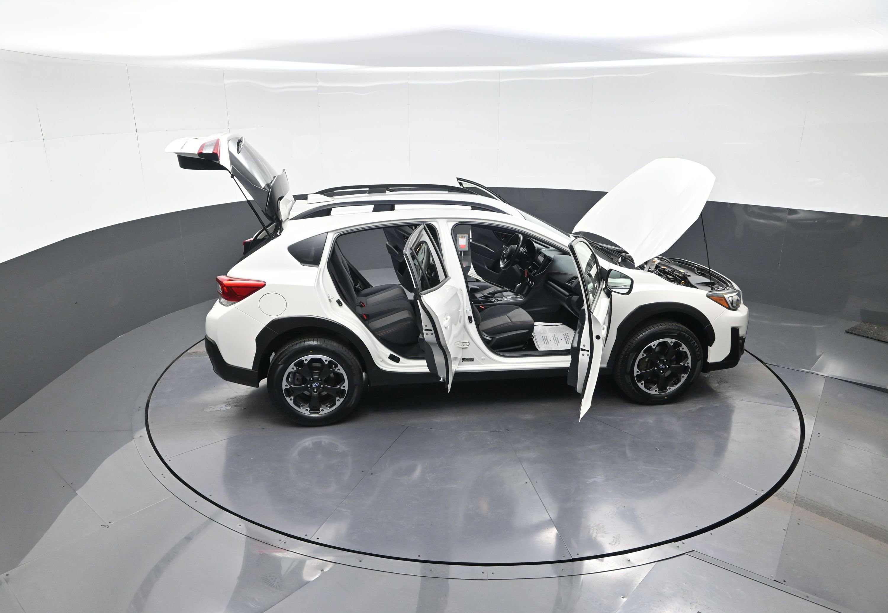 Used 2023 Subaru Crosstrek 2.0i Premium AWD/4WD image 14