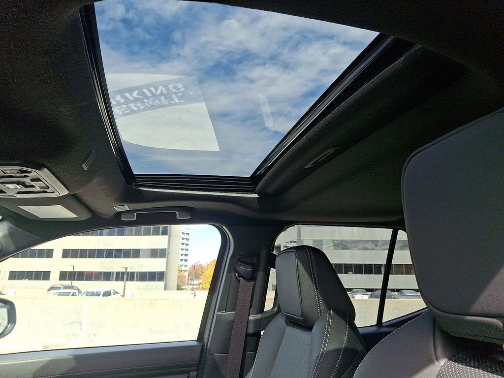 Used 2025 Toyota 4Runner TRD Off-Road Premium image 17