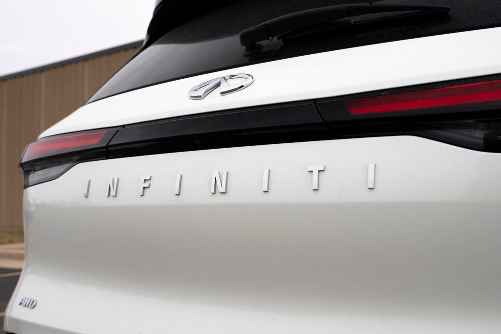 Used 2025 INFINITI QX60 Autograph w/ Cargo Package image 14