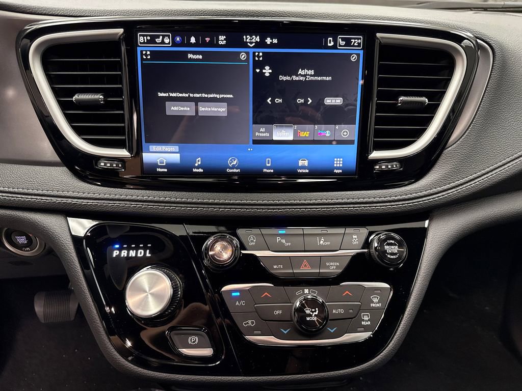New 2026 Chrysler Pacifica Select image 12