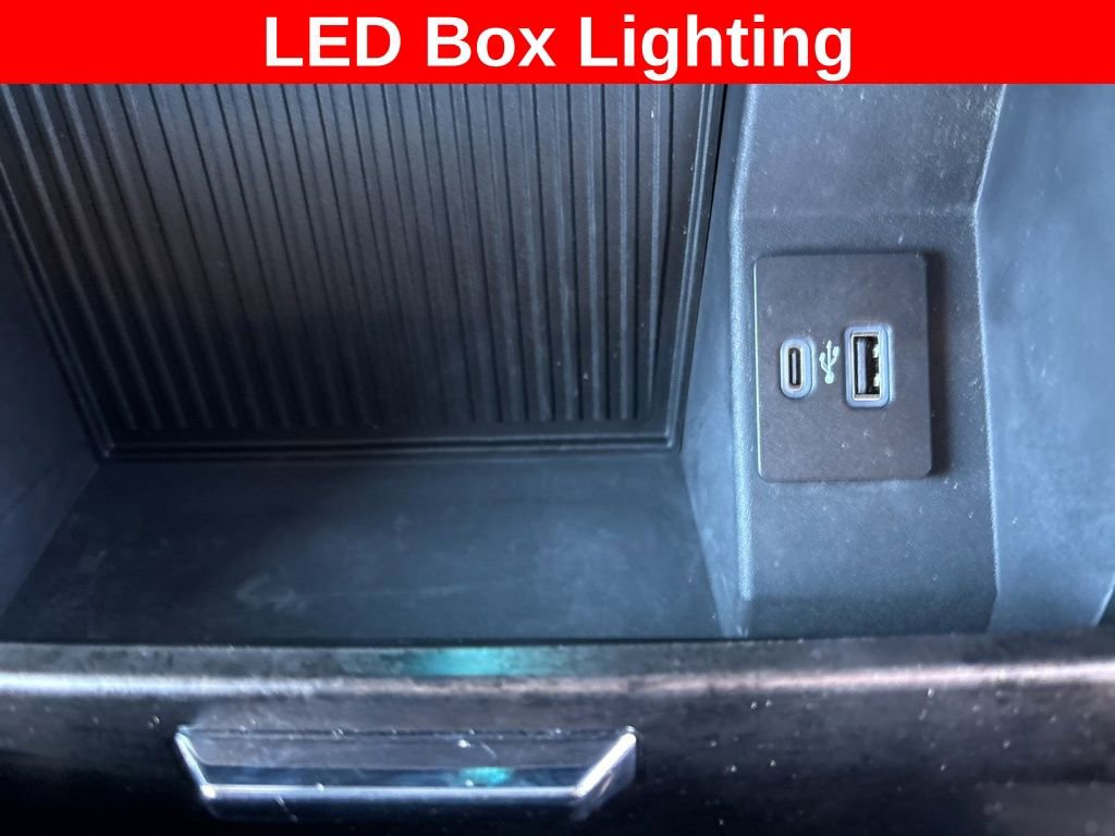 Used 2022 Ford F250 Lariat w/ Chrome Package image 21