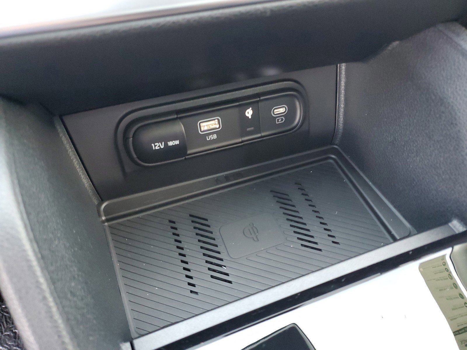 New 2025 Kia Sportage SX image 30