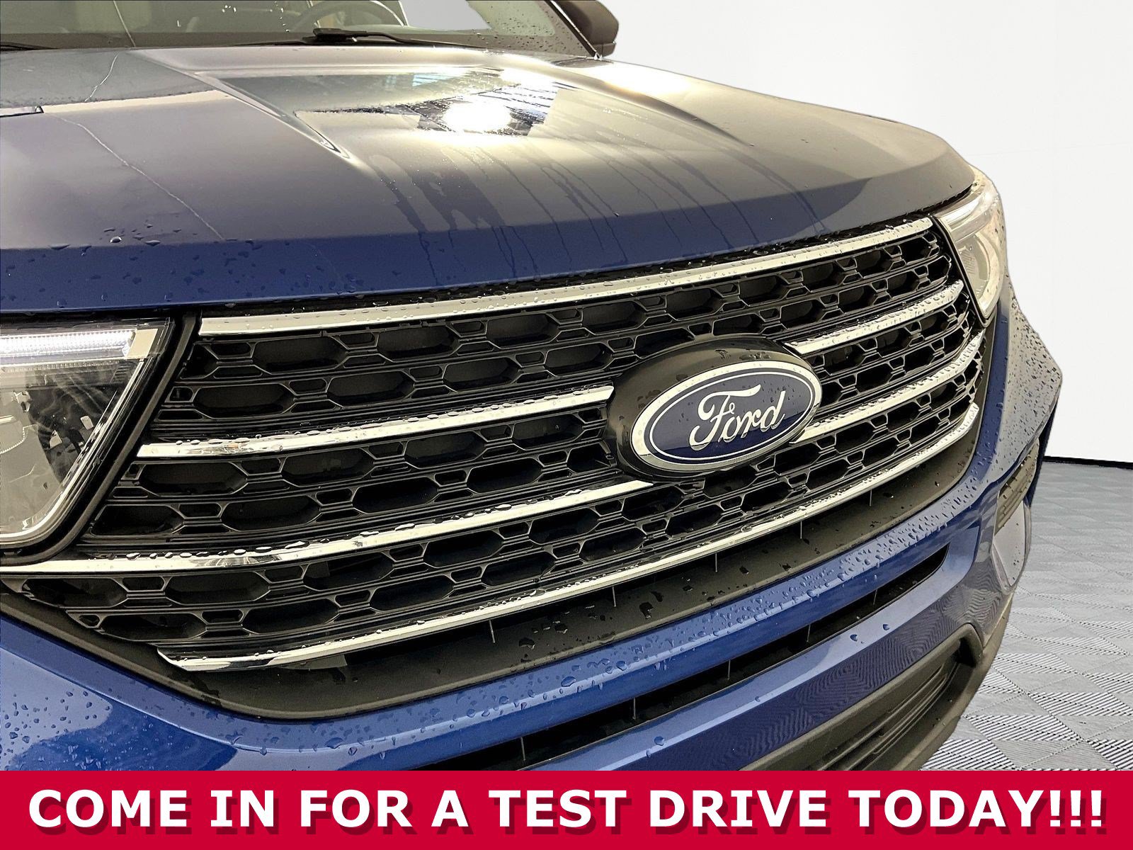 Used 2022 Ford Explorer XLT RWD image 30