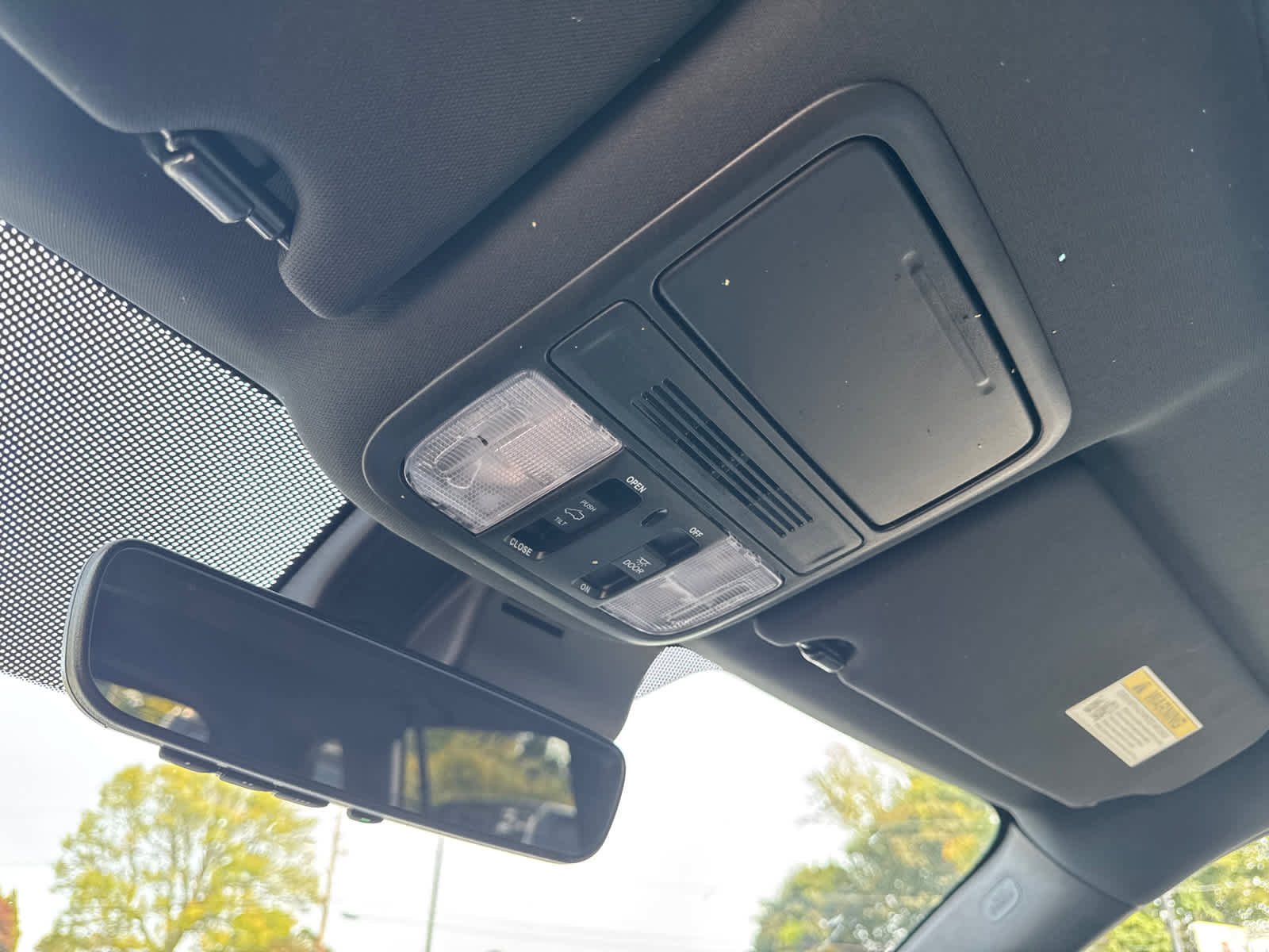 Used 2023 Honda Passport EX-L image 29