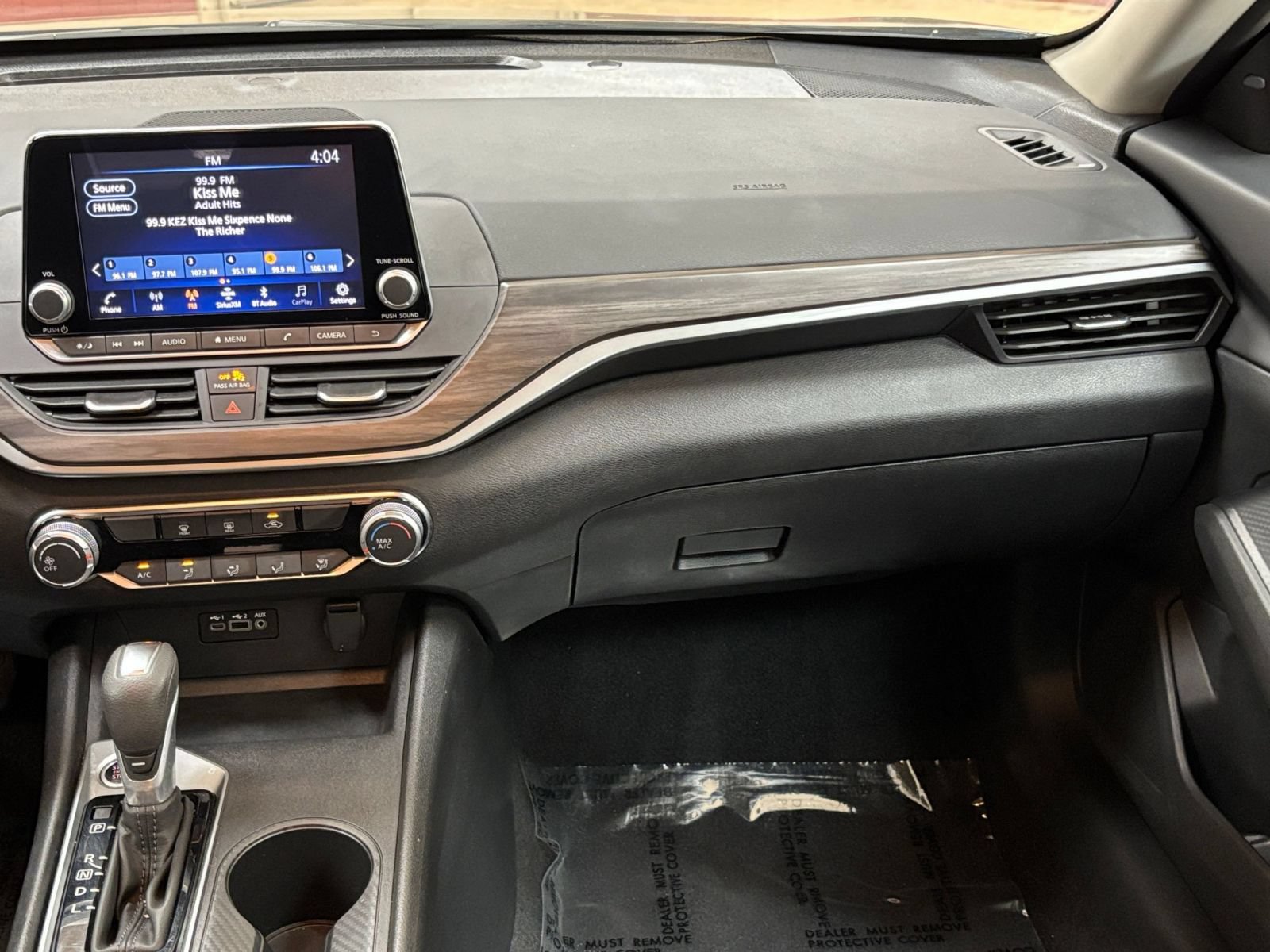 Used 2025 Nissan Altima 2.5 SV FWD image 35