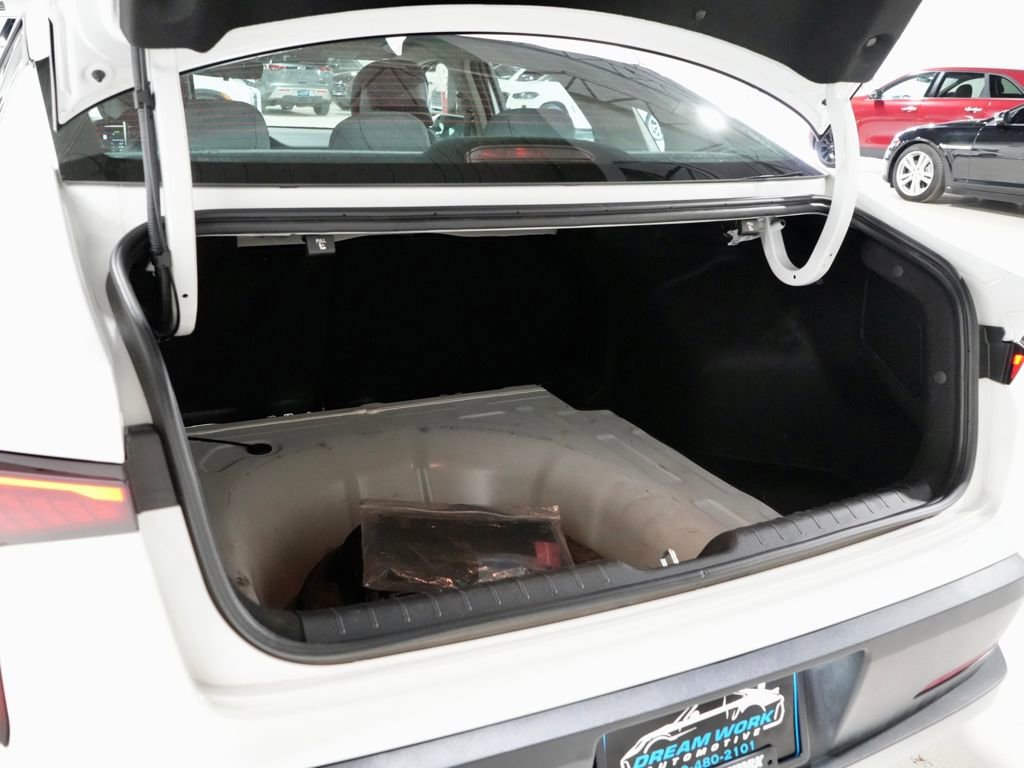 Used 2025 Kia K4 EX image 8