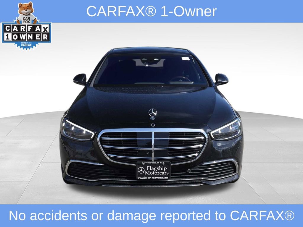 Used 2024 Mercedes-Benz S 580e 4MATIC Sedan image 3