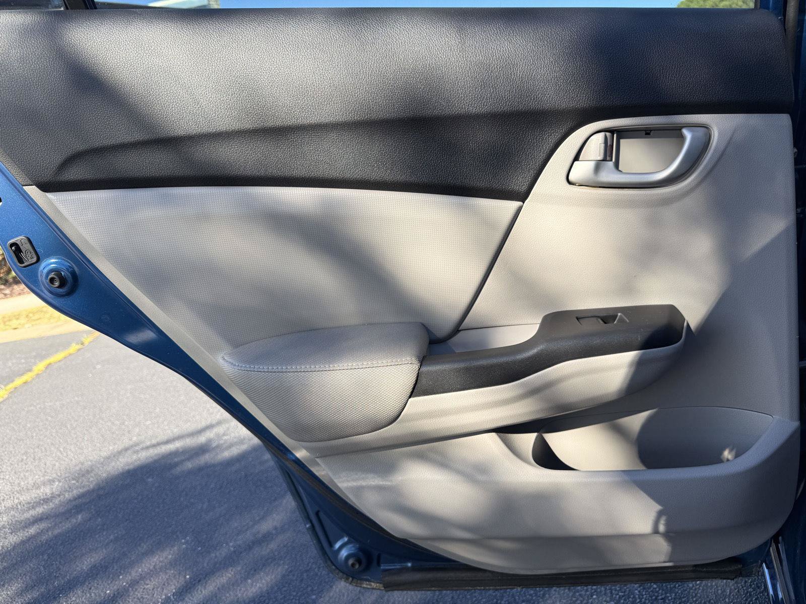 Used 2015 Honda Civic EX image 41