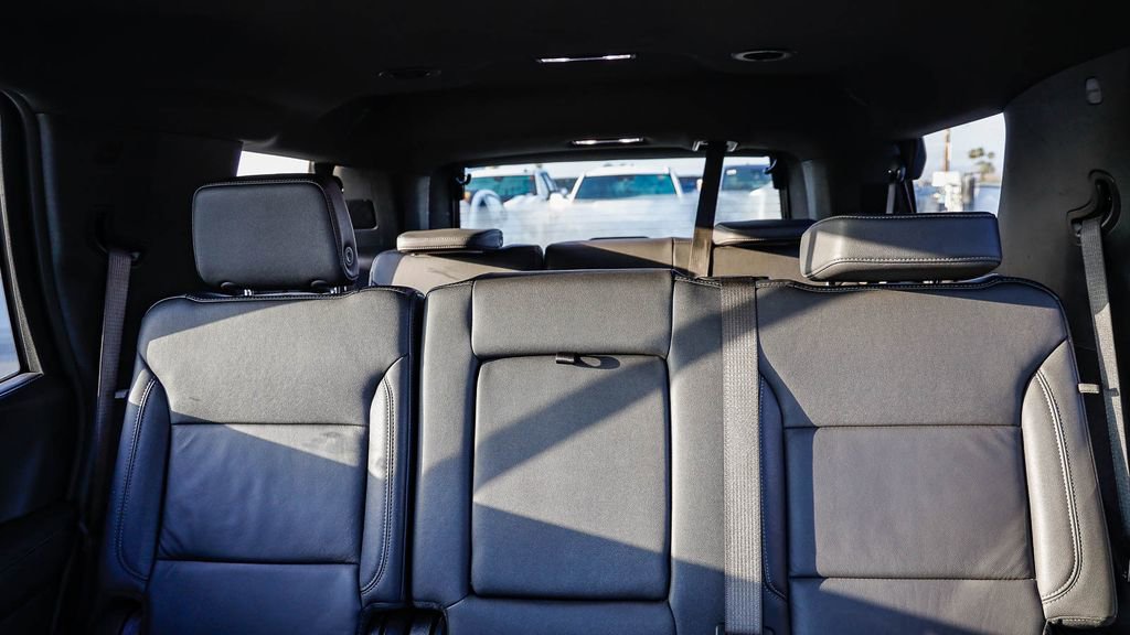 Used 2025 Chevrolet Tahoe Z71 AWD/4WD image 26