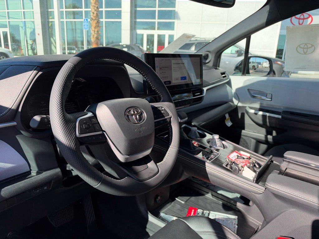 New 2026 Toyota Sienna XSE AWD/4WD image 8