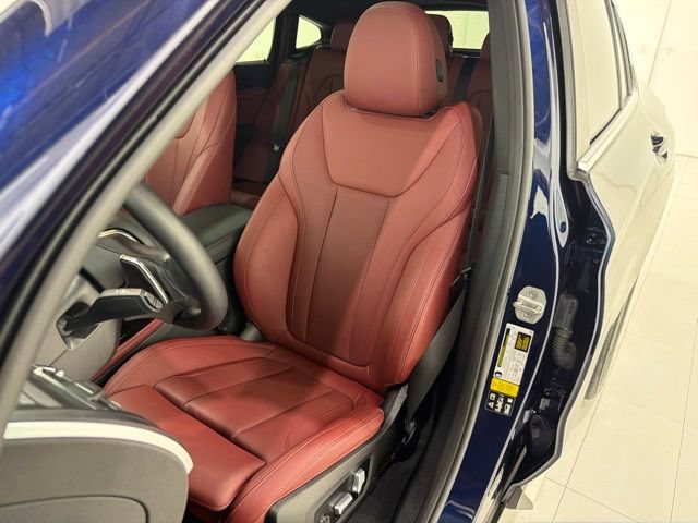 Used 2023 BMW X4 xDrive30i w/ Parking Assistance Package AWD/4WD image 13