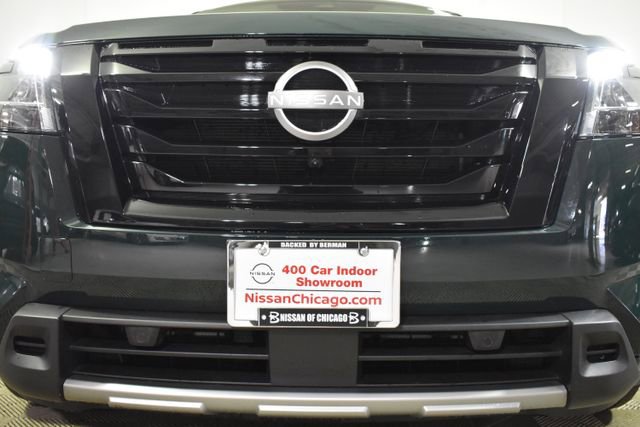 Certified 2024 Nissan Pathfinder SL w/ Black Appearance Package image 43