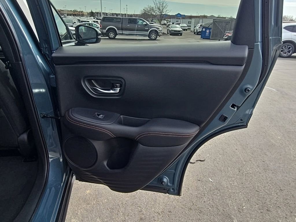 Used 2025 Honda HR-V Sport image 24