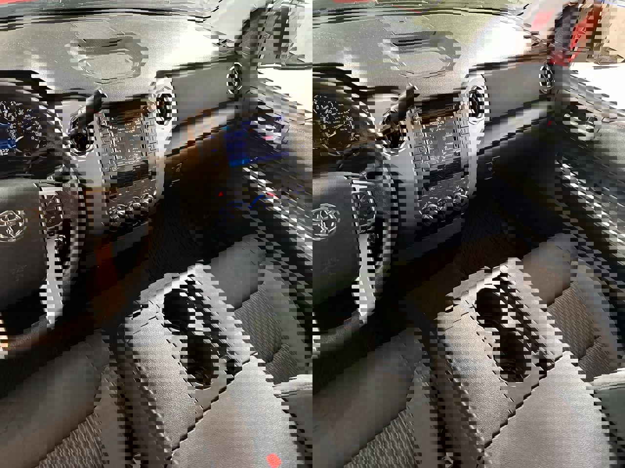 Used 2014 Toyota Tundra SR5 image 21