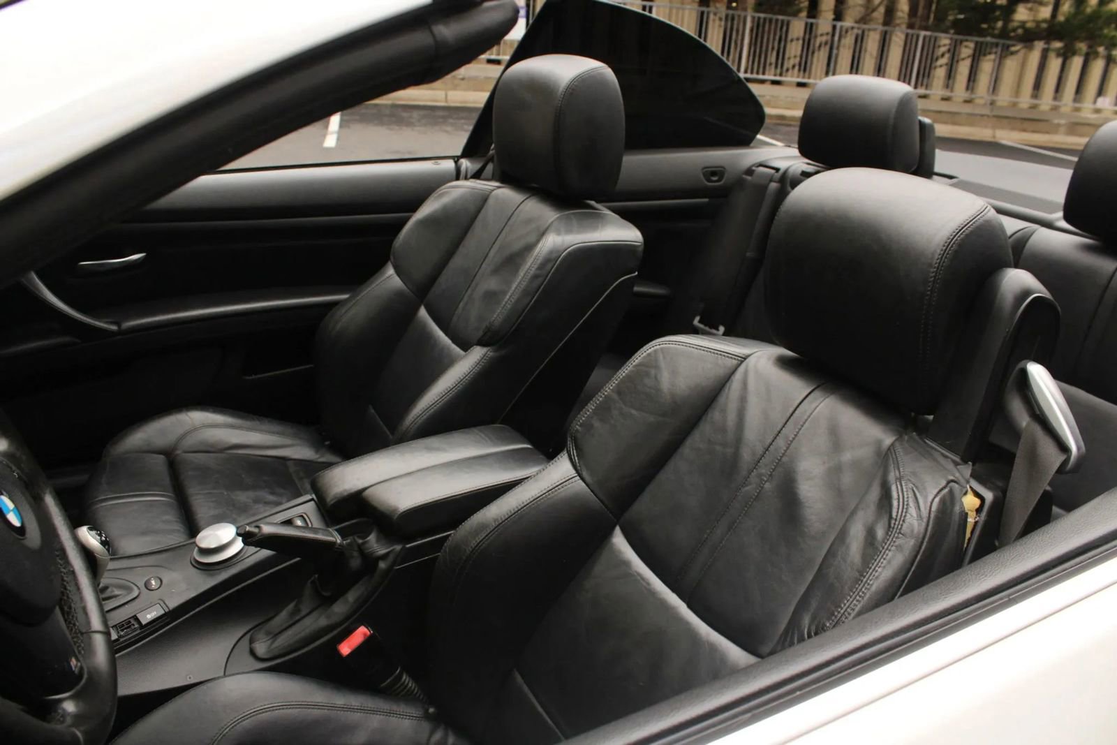 Used 2008 BMW M3 Convertible RWD image 17